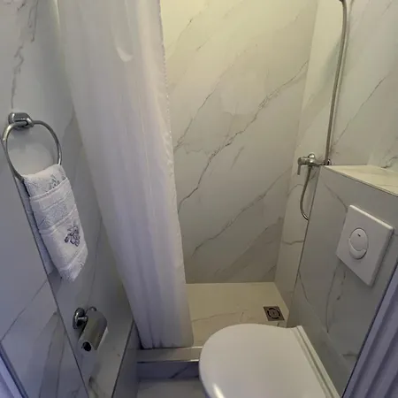Franda Apartment *