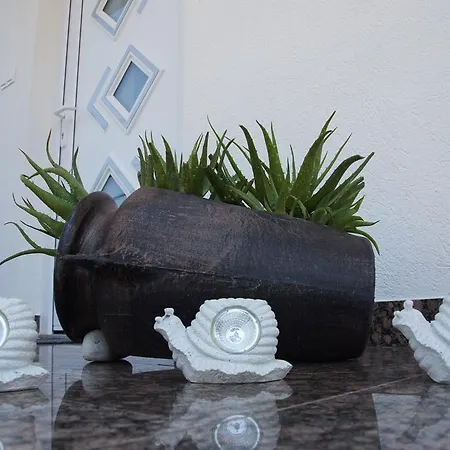 Franda Апартаменты Трогир