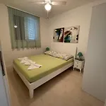 Franda Apartamento *