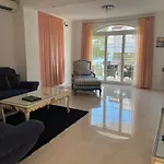 Franda Apartamento *
