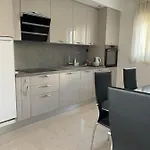 Franda Apartamento *